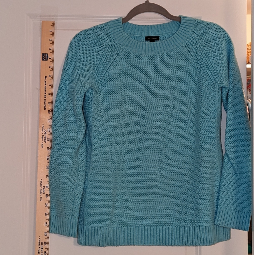 Talbot sweater in light turquoise